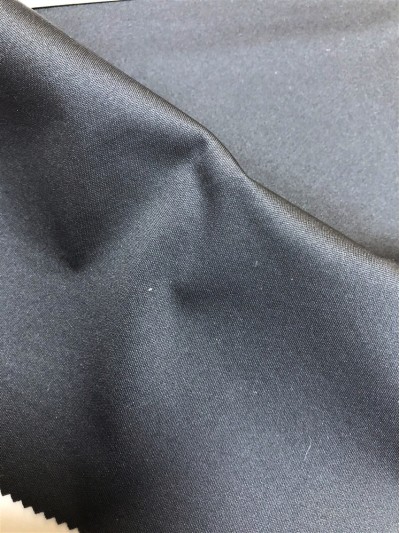 DG-PGSG  PSZZ19127  雙面布+TPU+菱形圓點  56''  200±10gsm 100%poly   MOQ:1500y 正面照